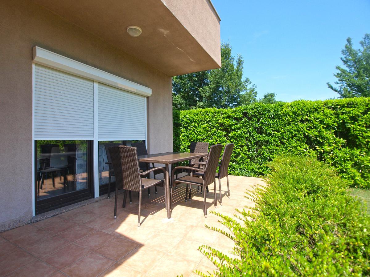Apartments Dusanka 799 Fazana Exterior photo